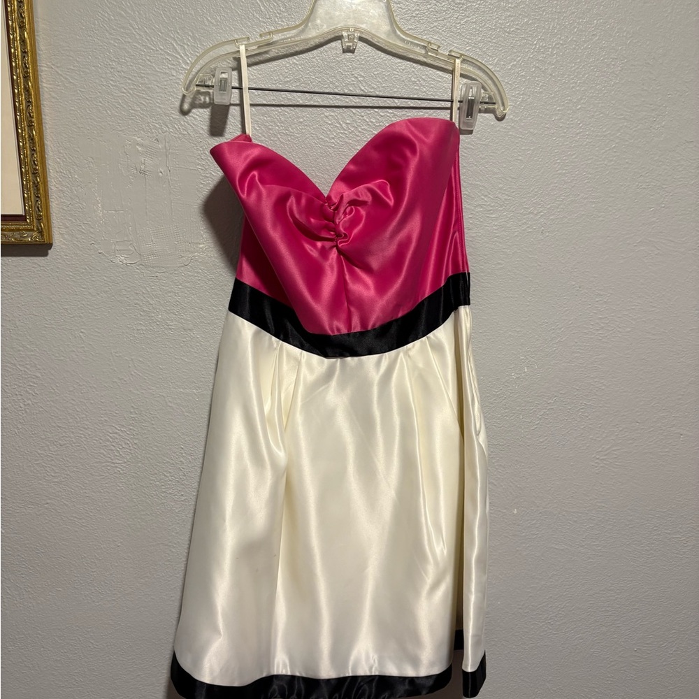 Source Unknown Pink and White Strapless Dress